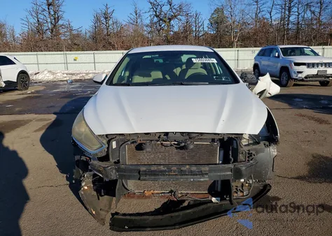 2018 Hyundai Sonata Se z USA, uszkodzony, nr VIN 5NPE24AFXJH652431